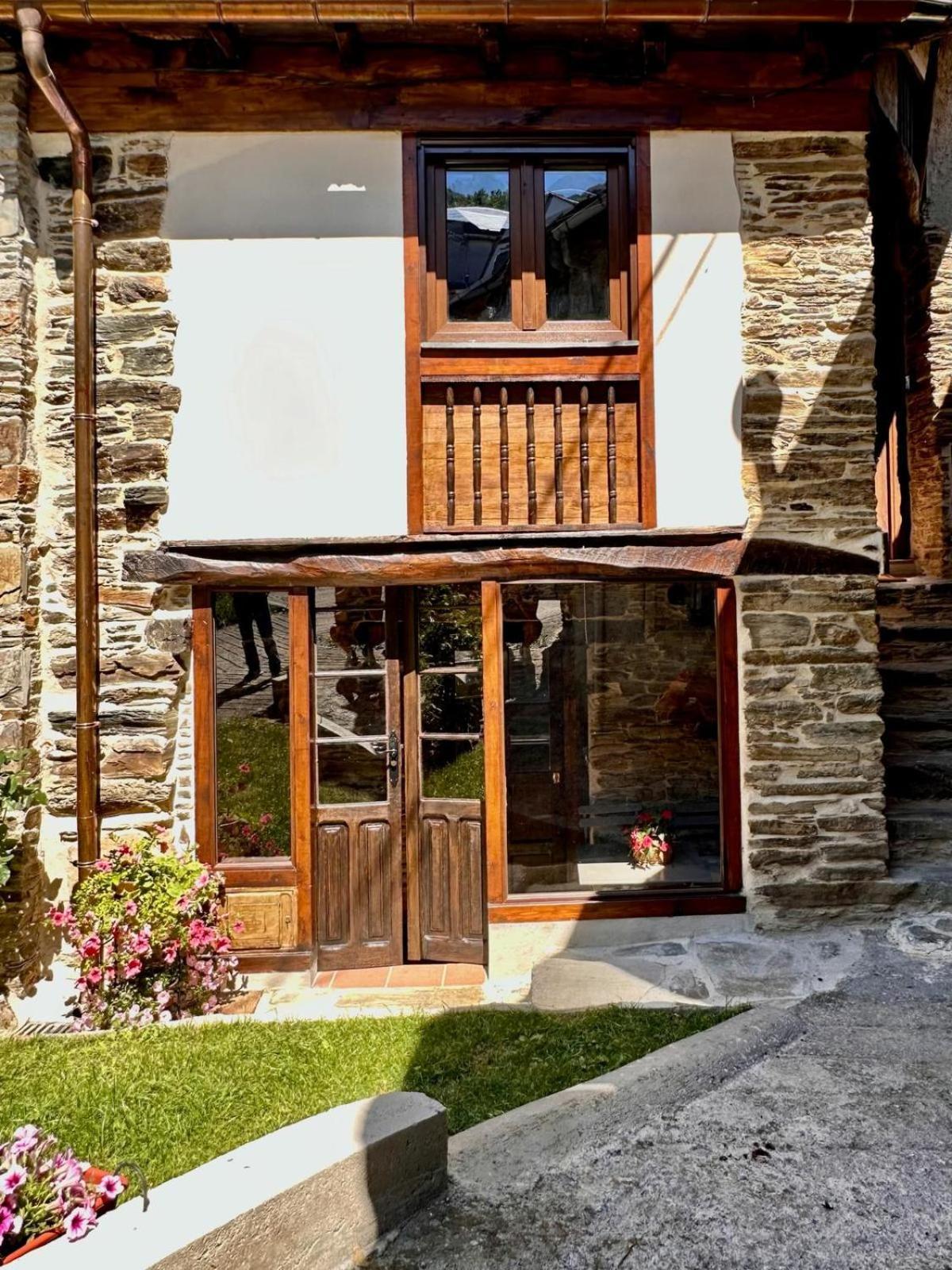 Casa Boral- Comfort Exclusivo En Plena Naturaleza - Valle Del Silencio Мансанедо-де-Вальдуэса Экстерьер фото