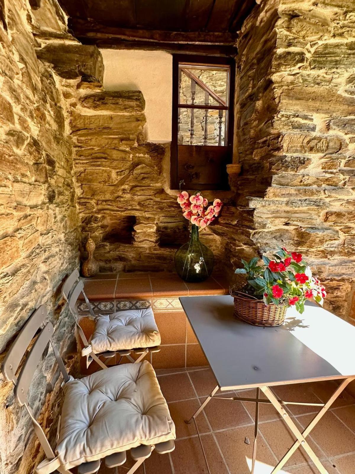 Casa Boral- Comfort Exclusivo En Plena Naturaleza - Valle Del Silencio Мансанедо-де-Вальдуэса Экстерьер фото